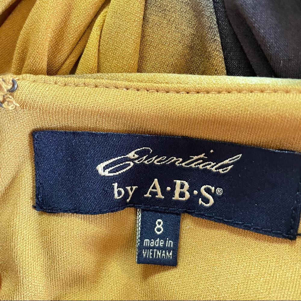 Essentials By Abs Size 8 - image 6